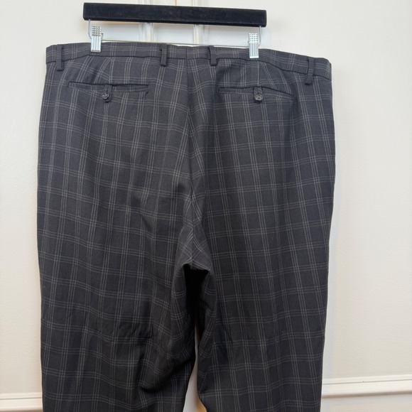 Banana Republic Mens 42x34 Standard Fit 100% Wool Plaid Dress Pants Black Grey - Picture 4 of 6